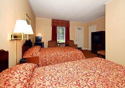 Ambassador Inn Fayetteville Δωμάτιο φωτογραφία